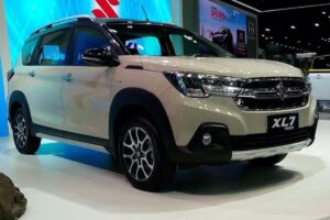 Maruti Suzuki XL7: कम कीमत में XL6 से भी ज्यादा दमदार लुक, 6-सीटर लग्ज़री कार