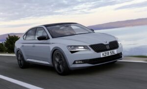 5 स्टार सेफ्टी और लग्जरी इंटीरियर के साथ, Skoda Superb सस्ते में भारत में होगी लॉन्च