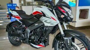 केबल ₹1.58 लाख में Bajaj Pulsar NS200 स्पोर्ट बाइक, पावर और परफॉर्मेंस में सबसे बेहतर