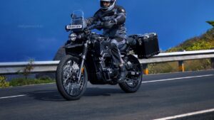 2025 Yezdi Adventure बाइक भारत में हुई लॉन्च, Royal Enfield को देगी टक्कर