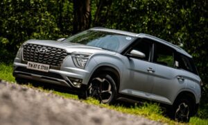 अब सफर होगा शाही अंदाज़ में, Hyundai Alcazar दे रही है थ्री-रो SUV का बेमिसाल एक्सपीरियंस!