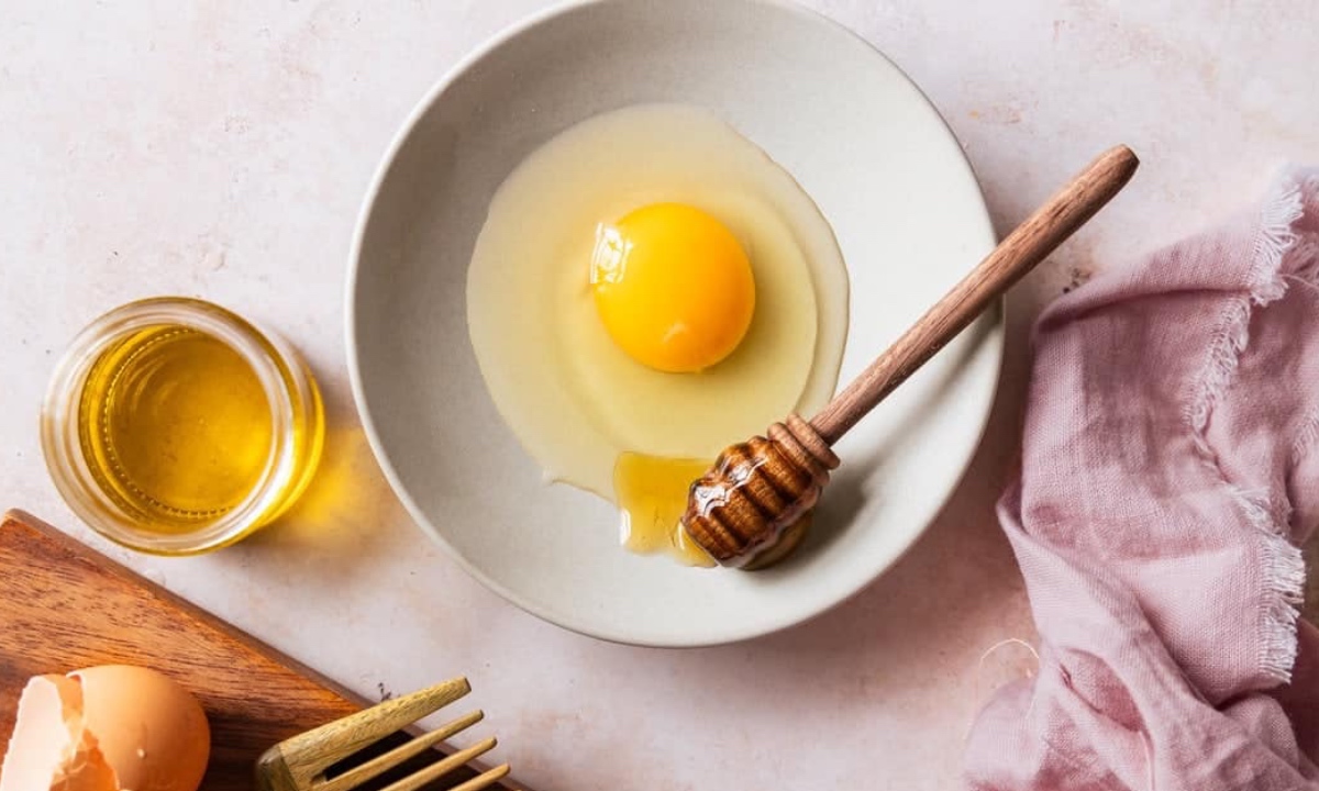 Egg For Hair