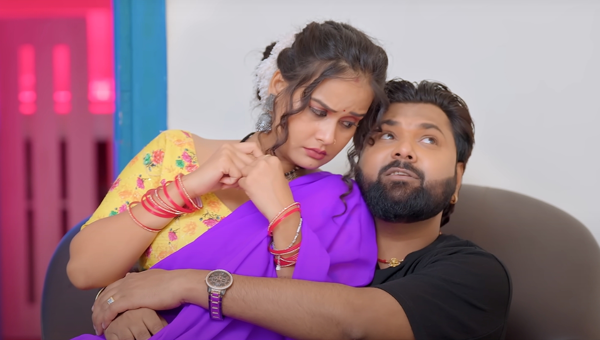 Bhojpuri Song: जब Samar Singh की आवाज़ और Pallavi Singh की अदाएं एकसाथ आईं देखिए 'देहिया उघार के'