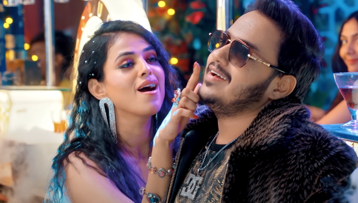 Bhojpuri Song: का नया धमाका Heroine Hayi Hum ने सबका दिल जीत लिया