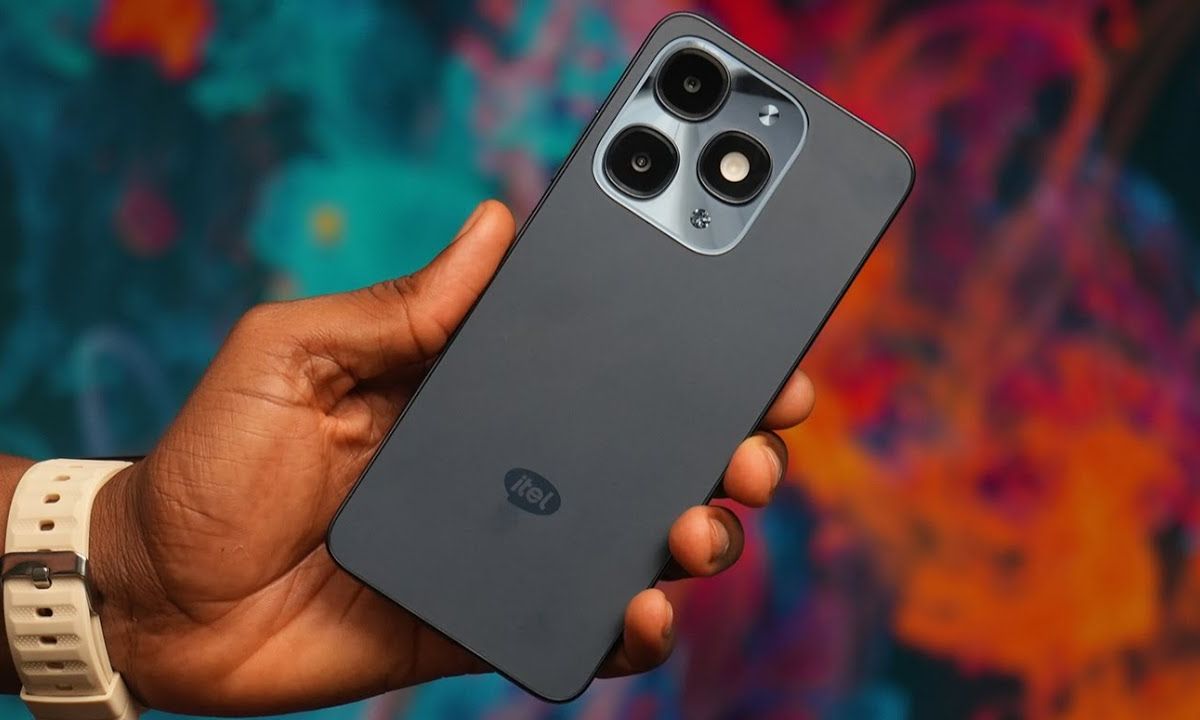 itel A90