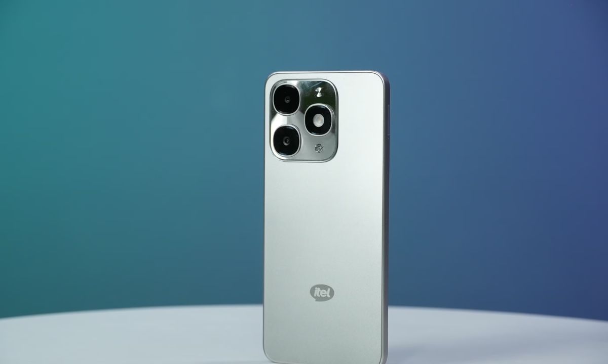 itel A90