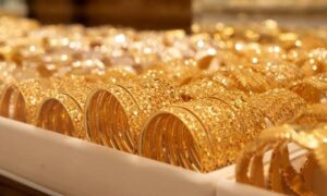 Gold Price Today: सोना सस्ता होने से बाजार में हलचल, जानें 18K से 24K तक का लेटेस्ट रेट