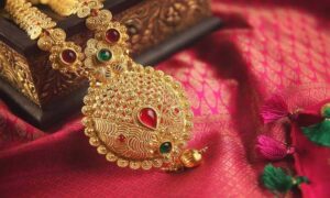 Gold Price Today: सोना महंगा होने से ग्राहकों की टेंशन बढ़ी, आज के ताज़ा भाव देखें