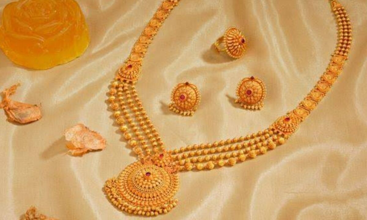 Gold Price Hike Today