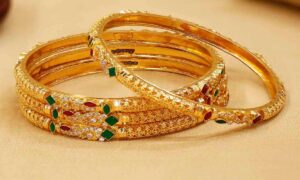 Gold Price Today: आज फिर सोने के रेट में आई तेजी, सोना खरीदने वालों के लिए बड़ा अलर्ट