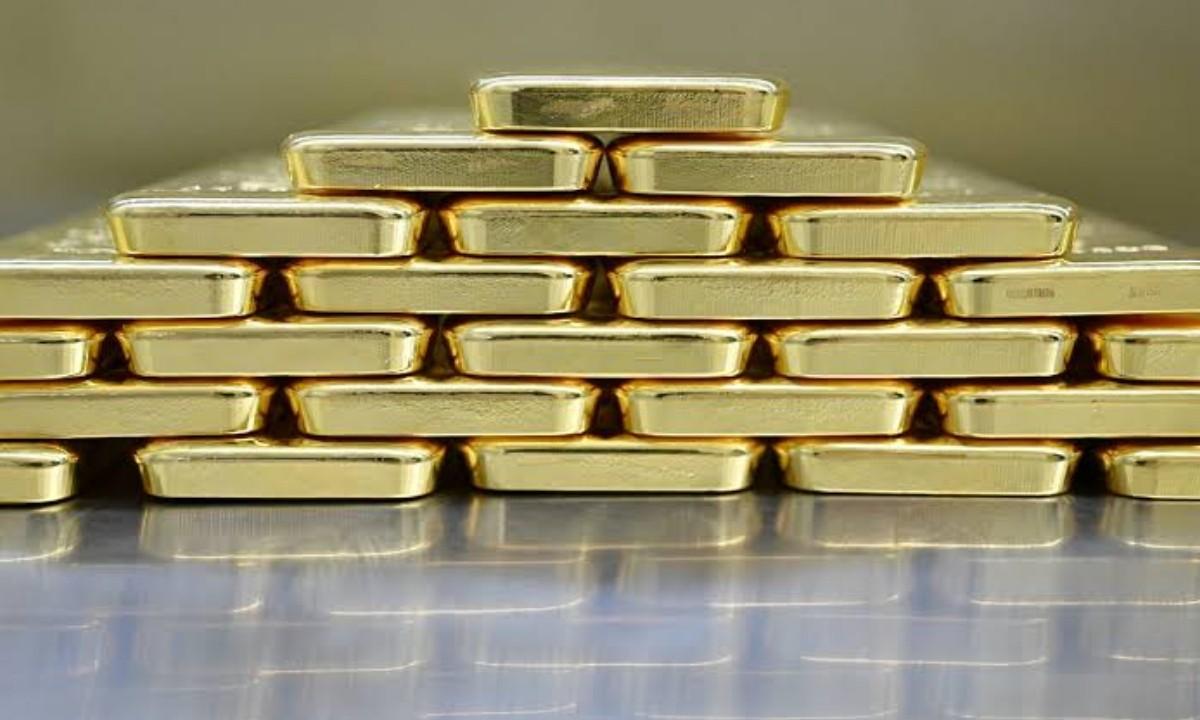 Gold price stays same