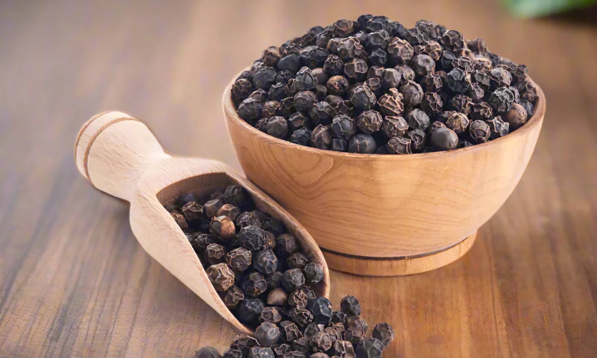 Black Pepper For Hair